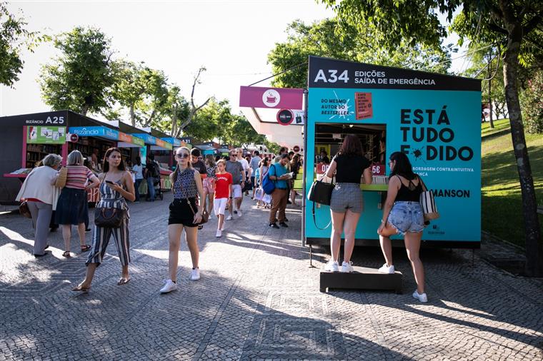 Má-Consciência Ltd. A Feira do Livro e a ideologia cultural reinante