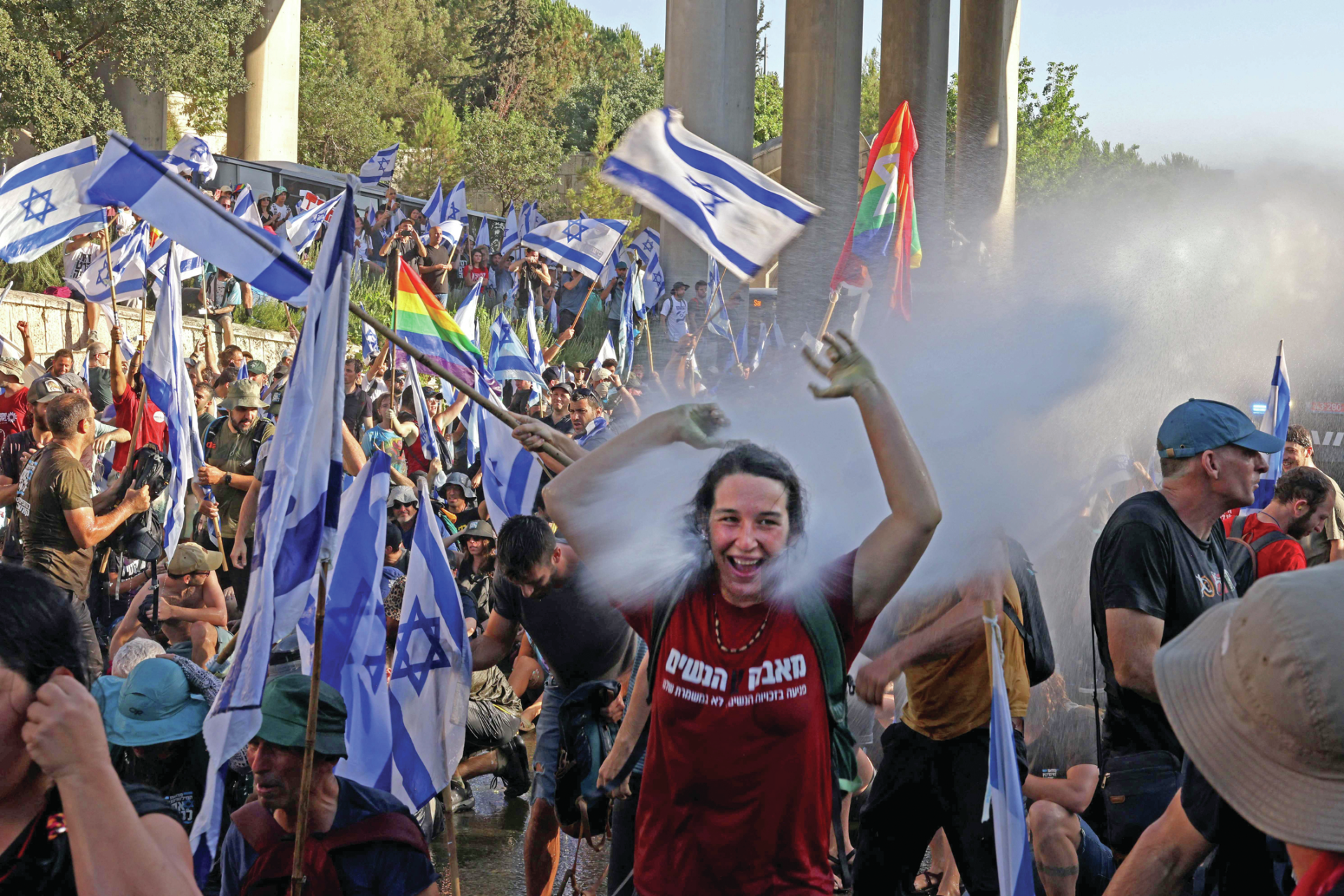 Reforma judicial deixa Israel à beira da guerra civil