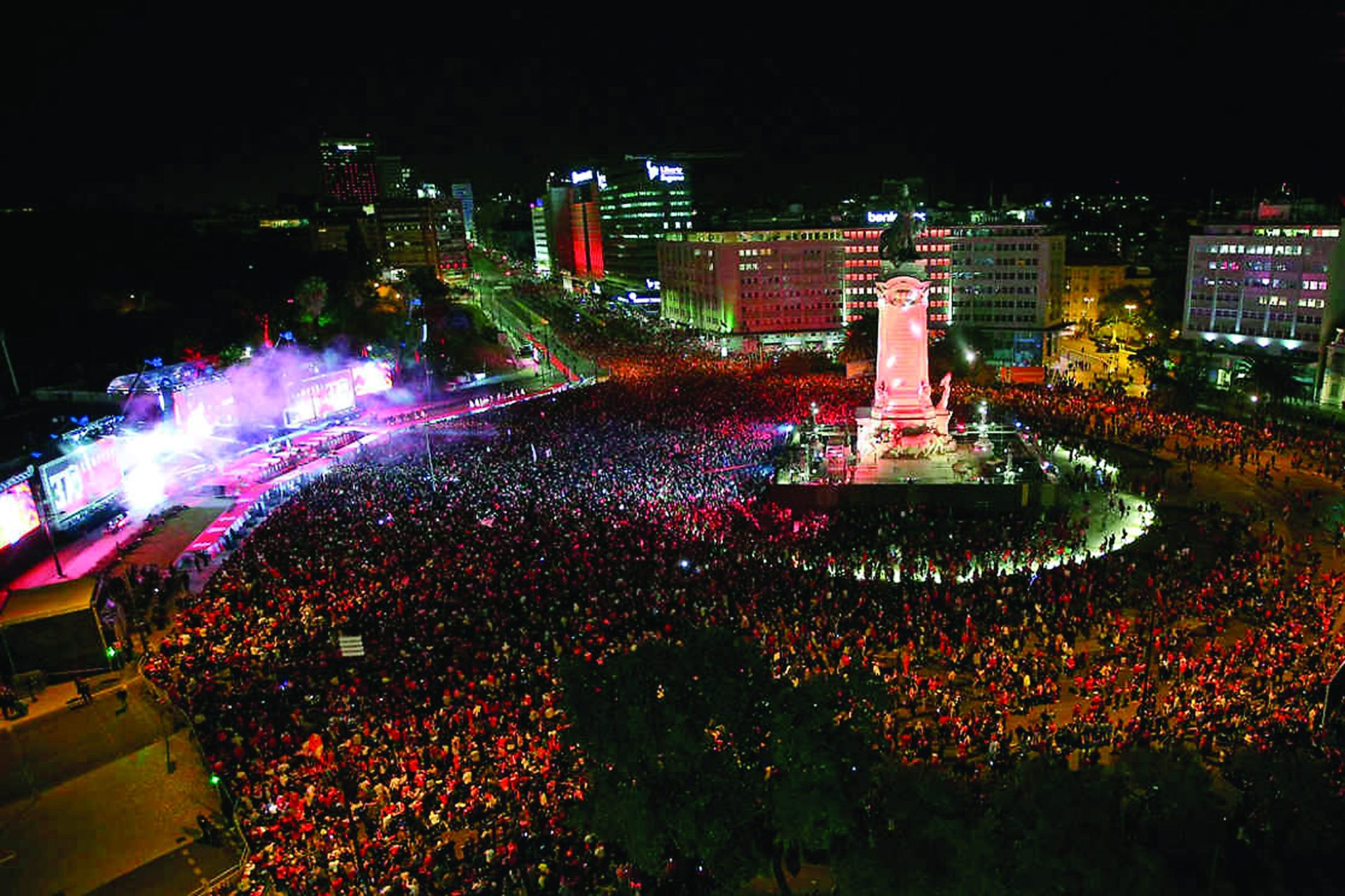 2023-24. A caça ao Agosto Vermelho