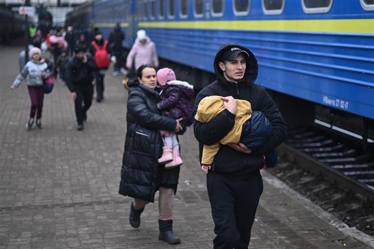 Ucrânia. Mais de quatro milhões de pessoas pediram proteção temporária na UE devido à guerra