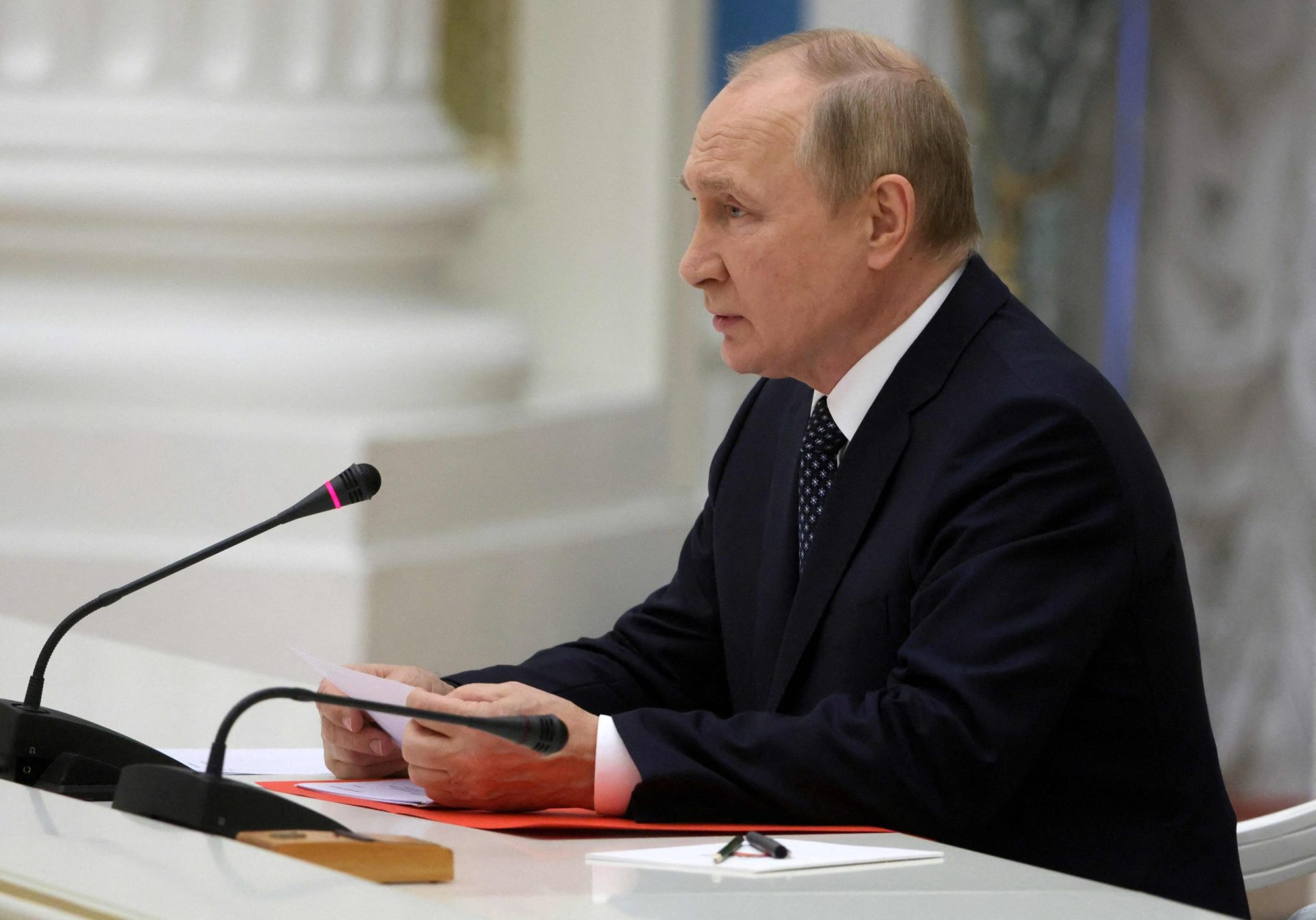Putin diz que 270 mil russos se alistaram “voluntariamente” para combater na Ucrânia