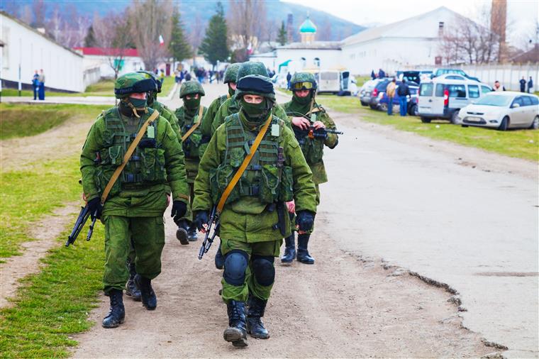 Pelo menos 24 feridos em ofensiva de Kiev na Crimeia