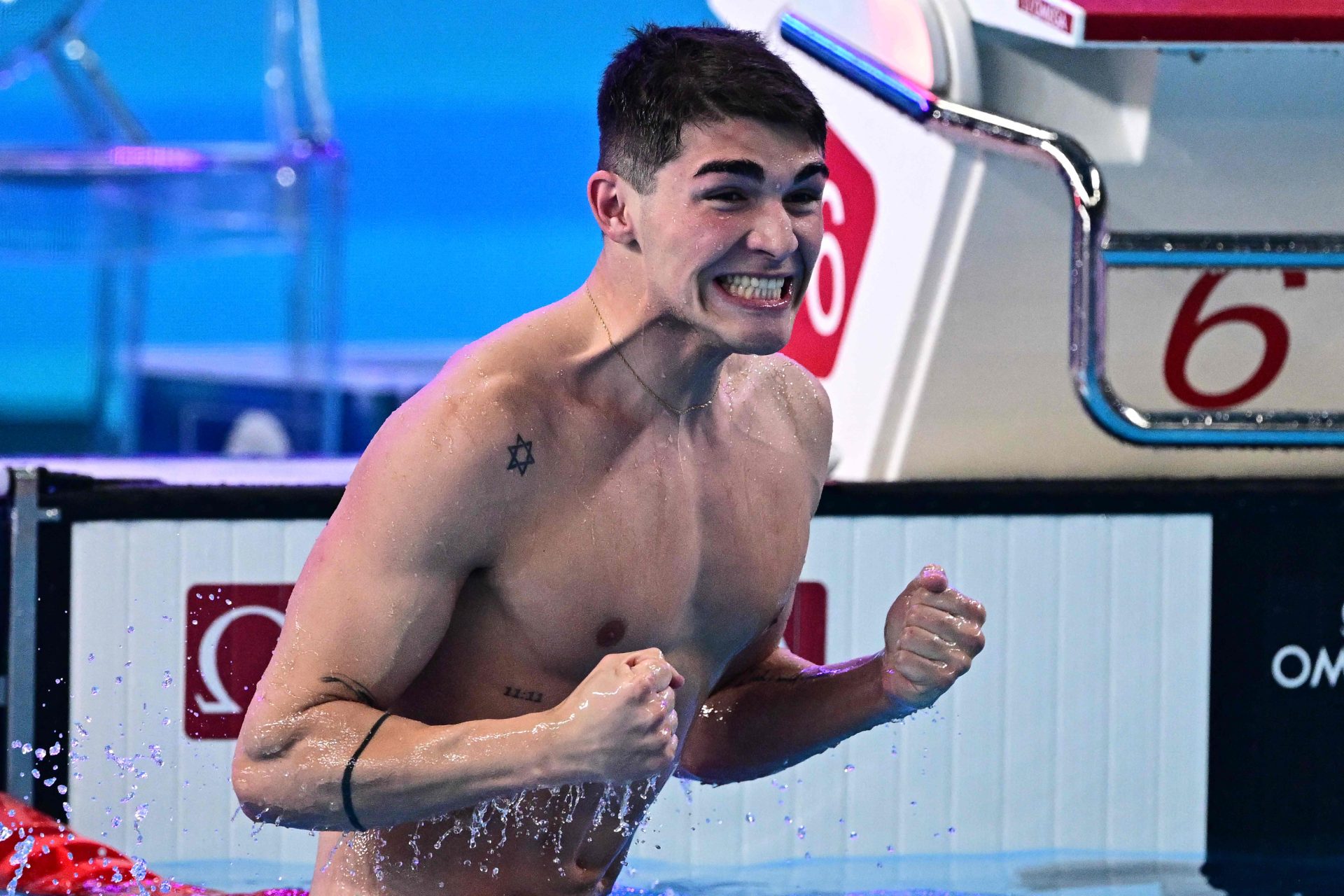 Diogo Ribeiro bate recorde nacional e qualifica-se para a final dos 100m mariposa