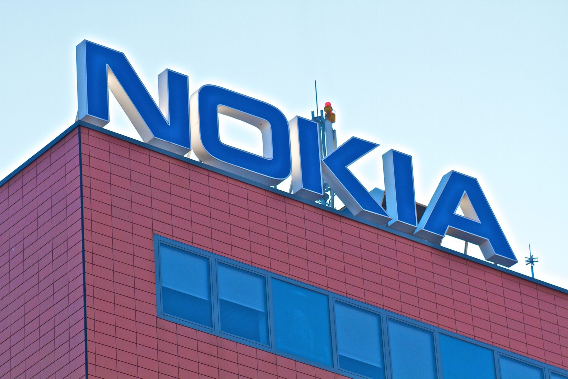 Nokia Portugal quer prosseguir com despedimento coletivo
