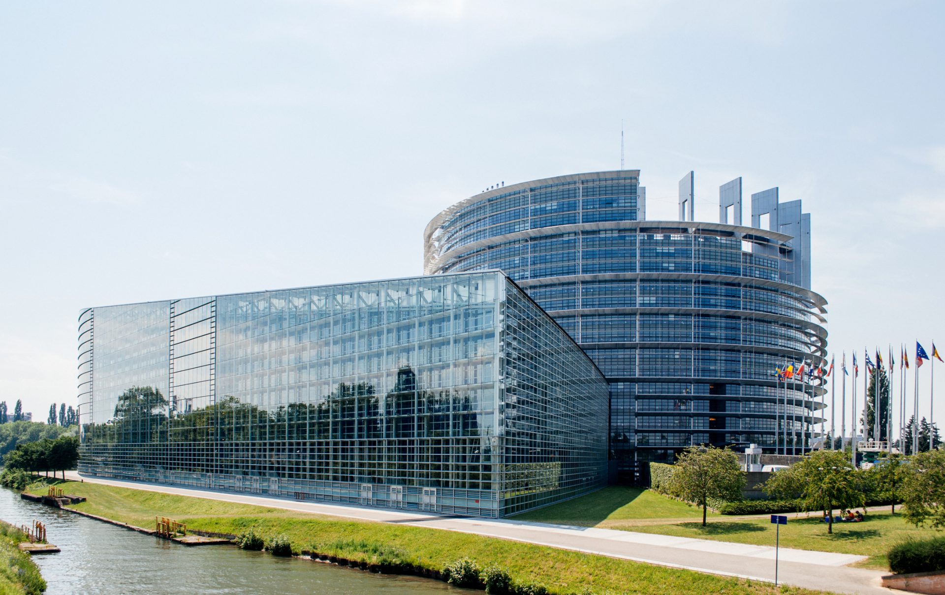 Alargamento de crimes ambientais aprovado no Parlamento Europeu