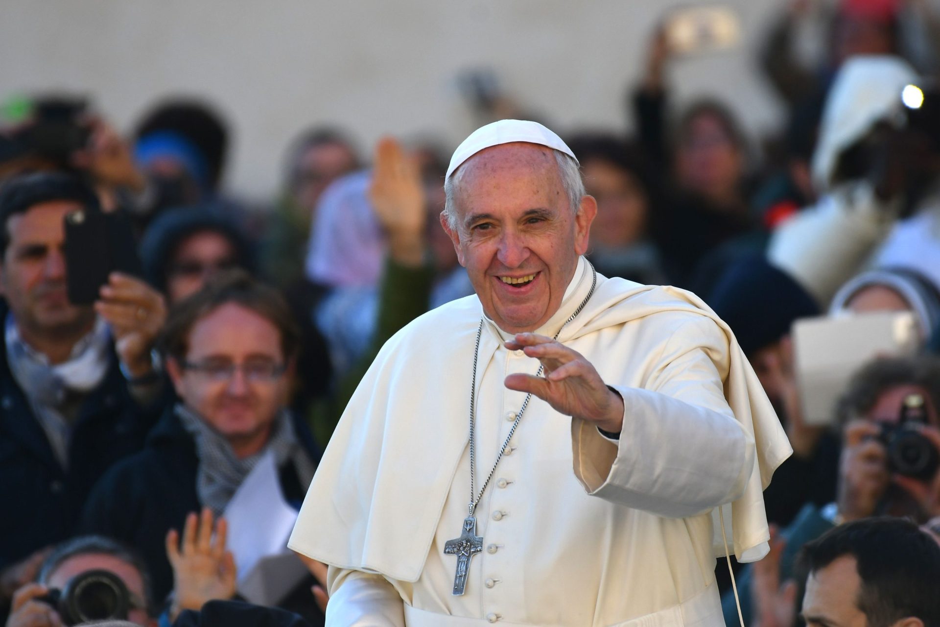 Papa considera ideologia de género o pior perigo atual