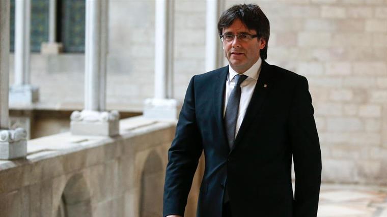 Puigdemont vai ser candidato às eleições da Catalunha