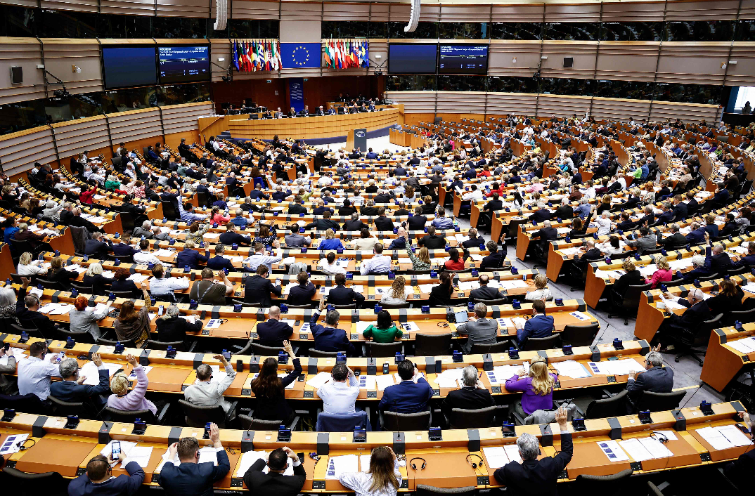Aborto. Eurodeputados aprovam decisão de incluir aborto nos direitos fundamentais