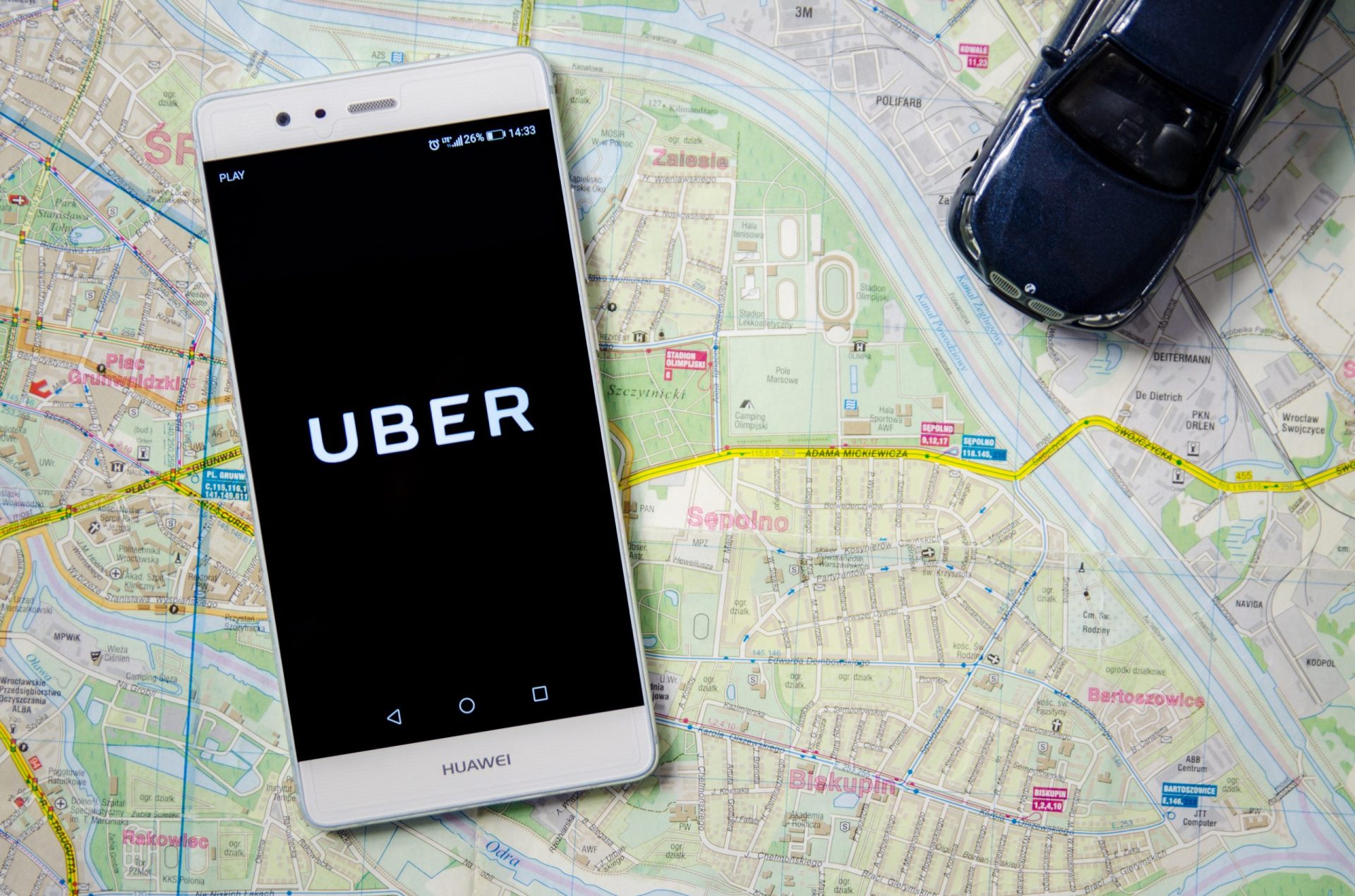 Autoridades realizam buscas na sede da Uber em Lisboa