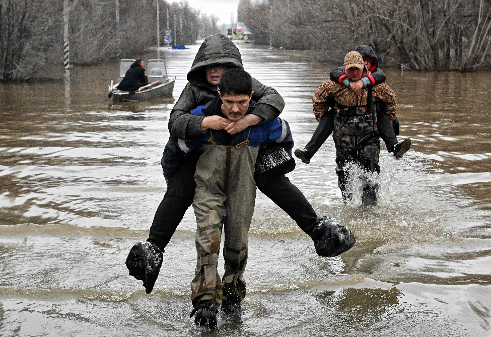 Inundações. Rússia declara estado de emergência em mais duas regiões