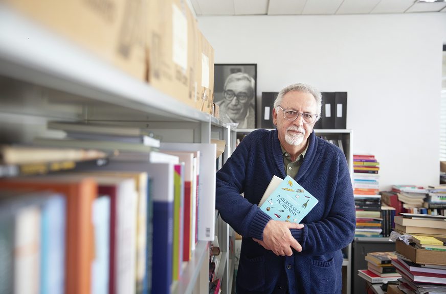 Francisco José Viegas. “Petiscar é uma tradição de quem não tem vergonha de comer”