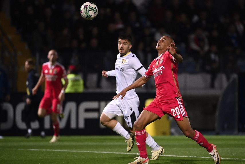 Benfica vence Arouca no Estádio da Luz