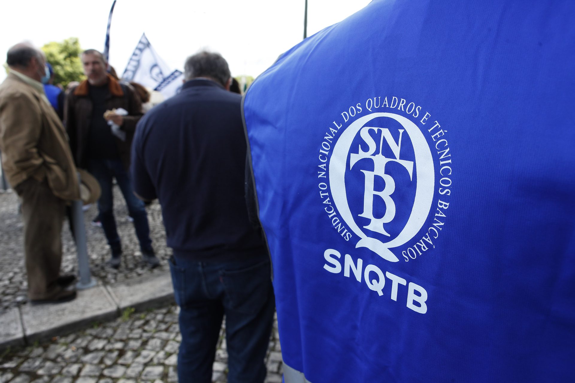 SNQTB manifesta-se para pedir “aumento salarial justo” para trabalhadores do BCP