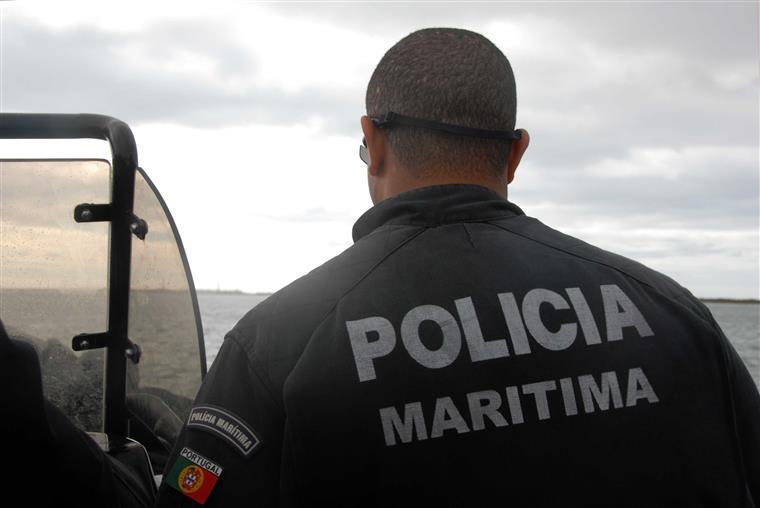 Polícia Marítima resgata jovem irlandesa do mar em Ílhavo