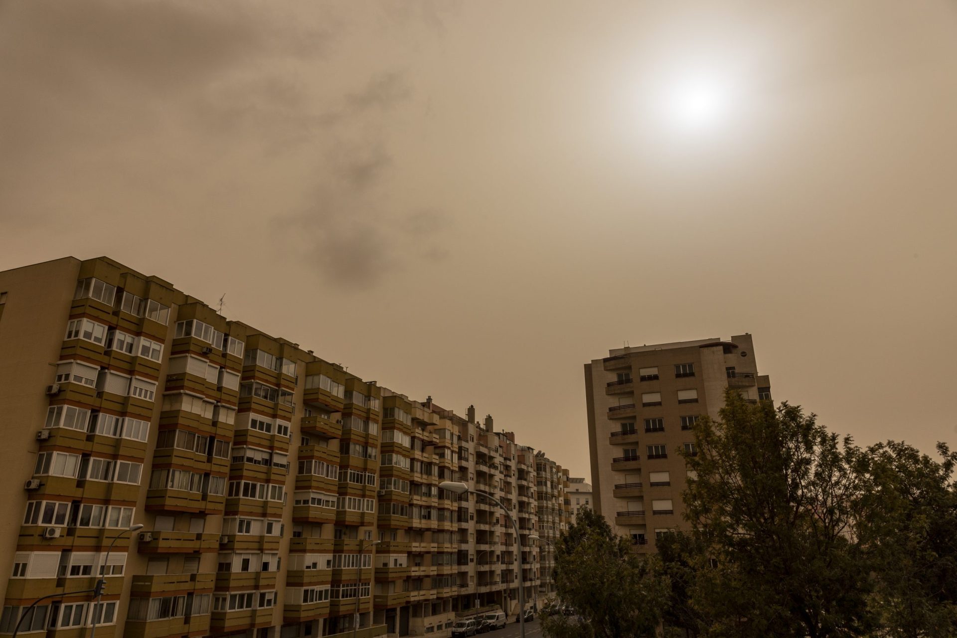 Fim de semana marcado por poeiras do Norte de África