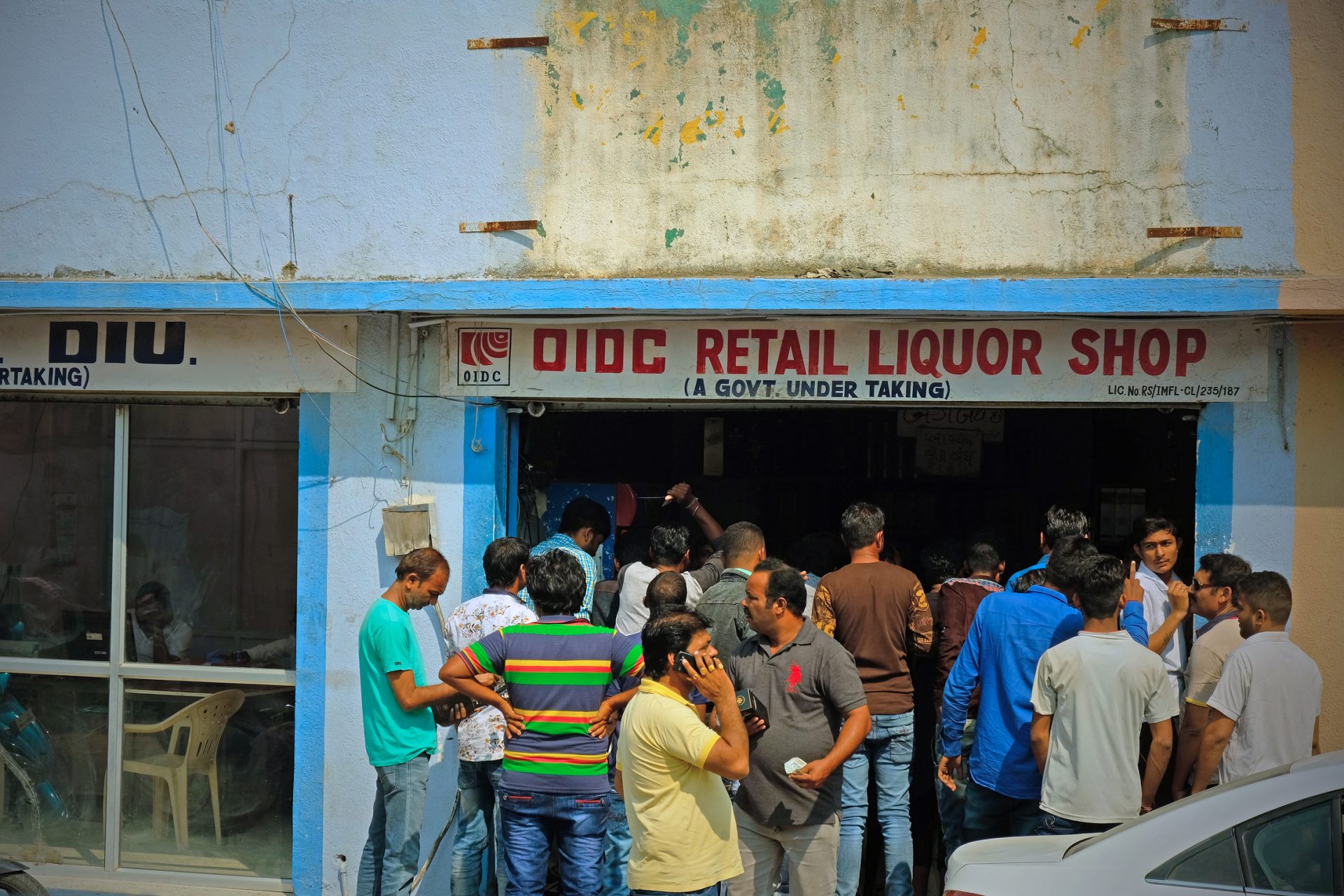 35 mortos por beberem álcool adulterado na Índia