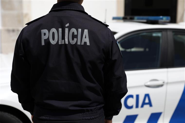 Seixal. Encontrado corpo de homem de 86 anos morto à facada