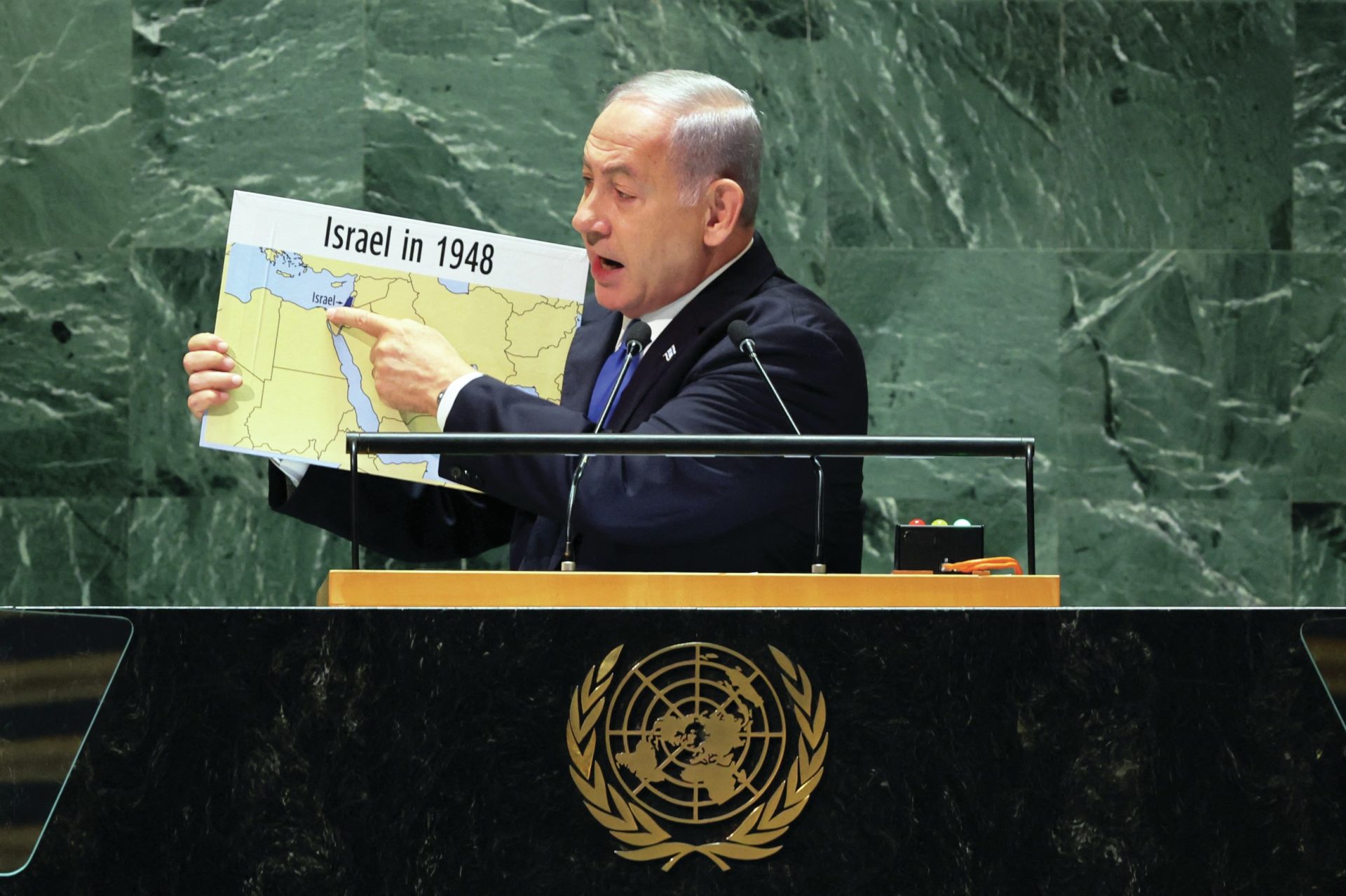 Benjamin Netanyahu. Um sobrevivente em declínio