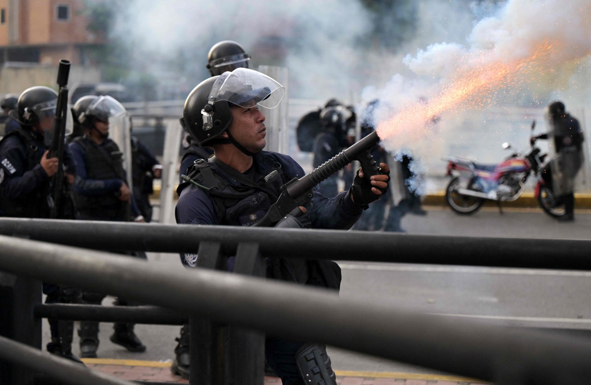 Protestos na Venezuela: Sete mortos e dezenas de detidos