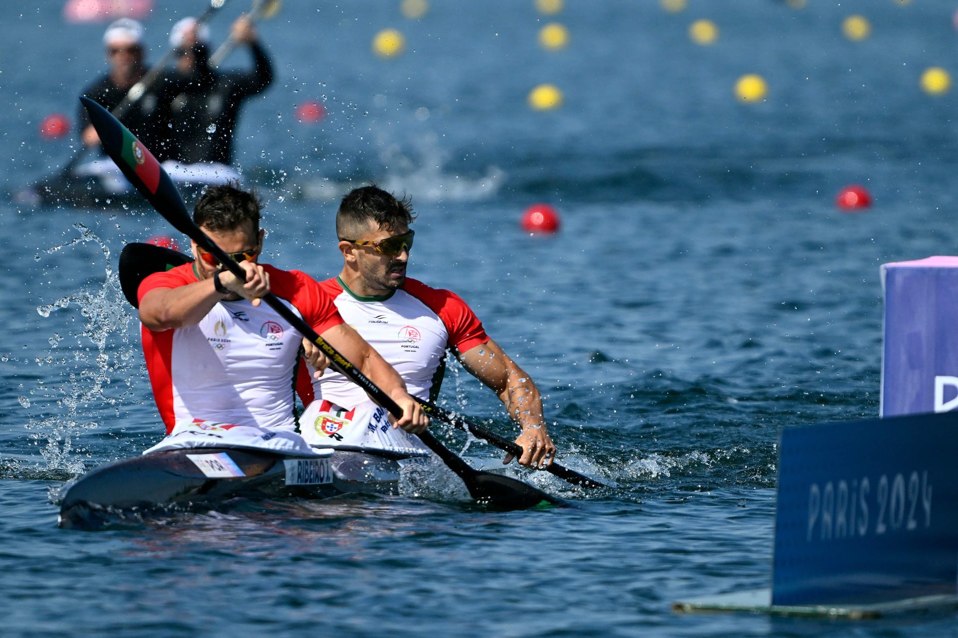 João Ribeiro e Messias Baptista apurados para as meias-finais de K2 500