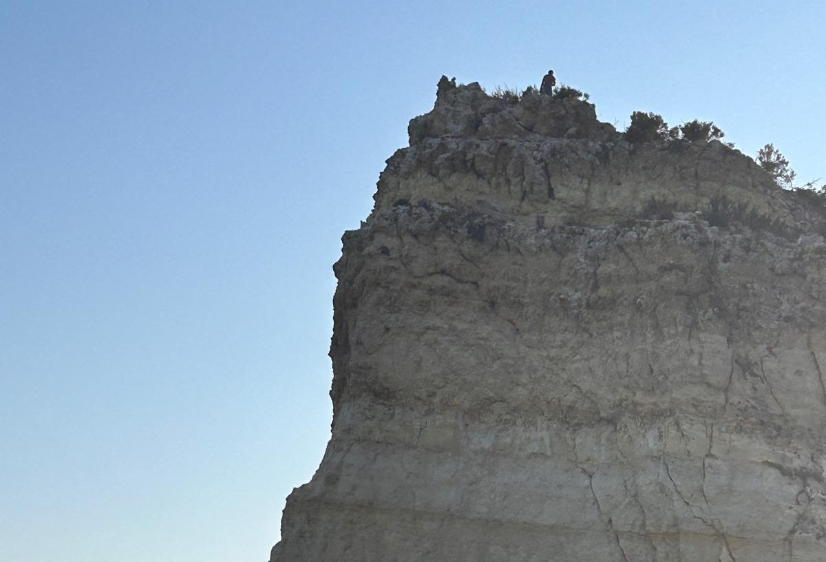 Marinha resgata homem que ficou preso num rochedo no Algarve