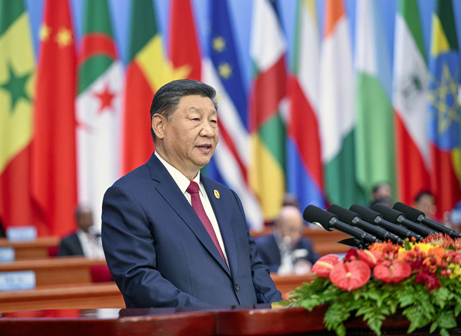 Xi Jinping destaca importância das relações entre a China e África na cimeira do FOFAC que já começou em Pequim