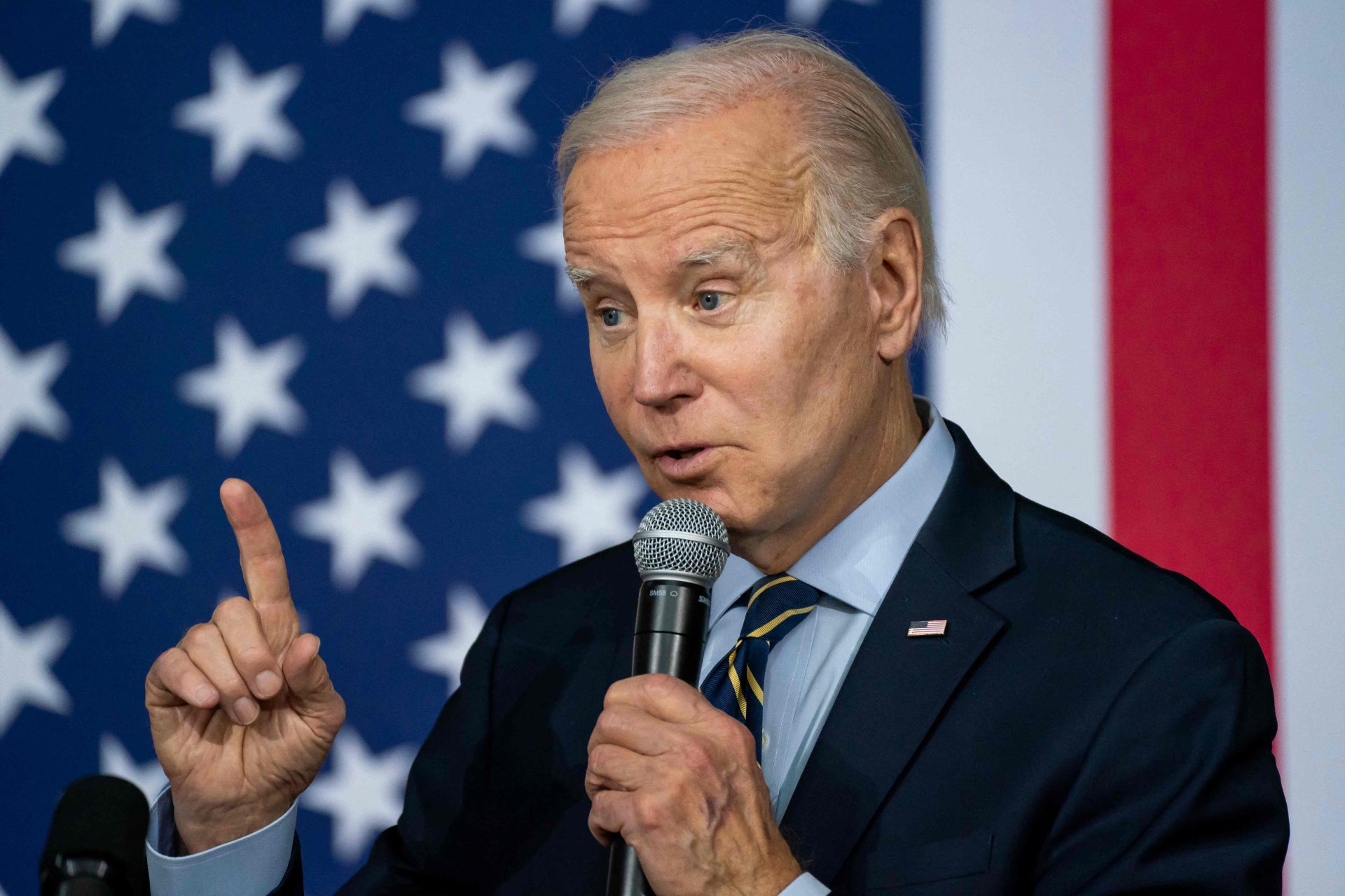 Joe Biden pede evacuação de localidades da Florida devido ao furacão Milton