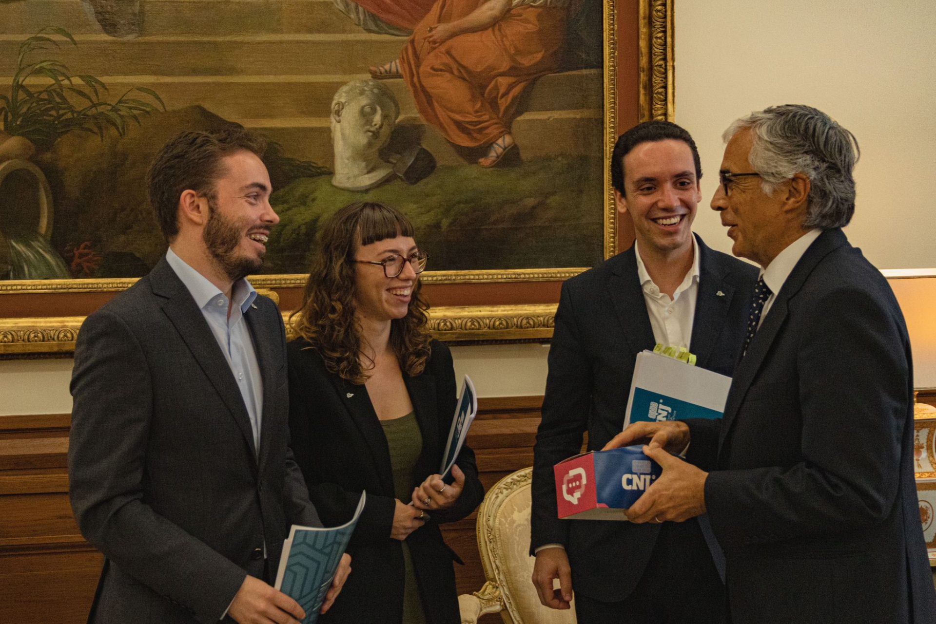 Aguiar-Branco recebe Conselho Nacional de Juventude