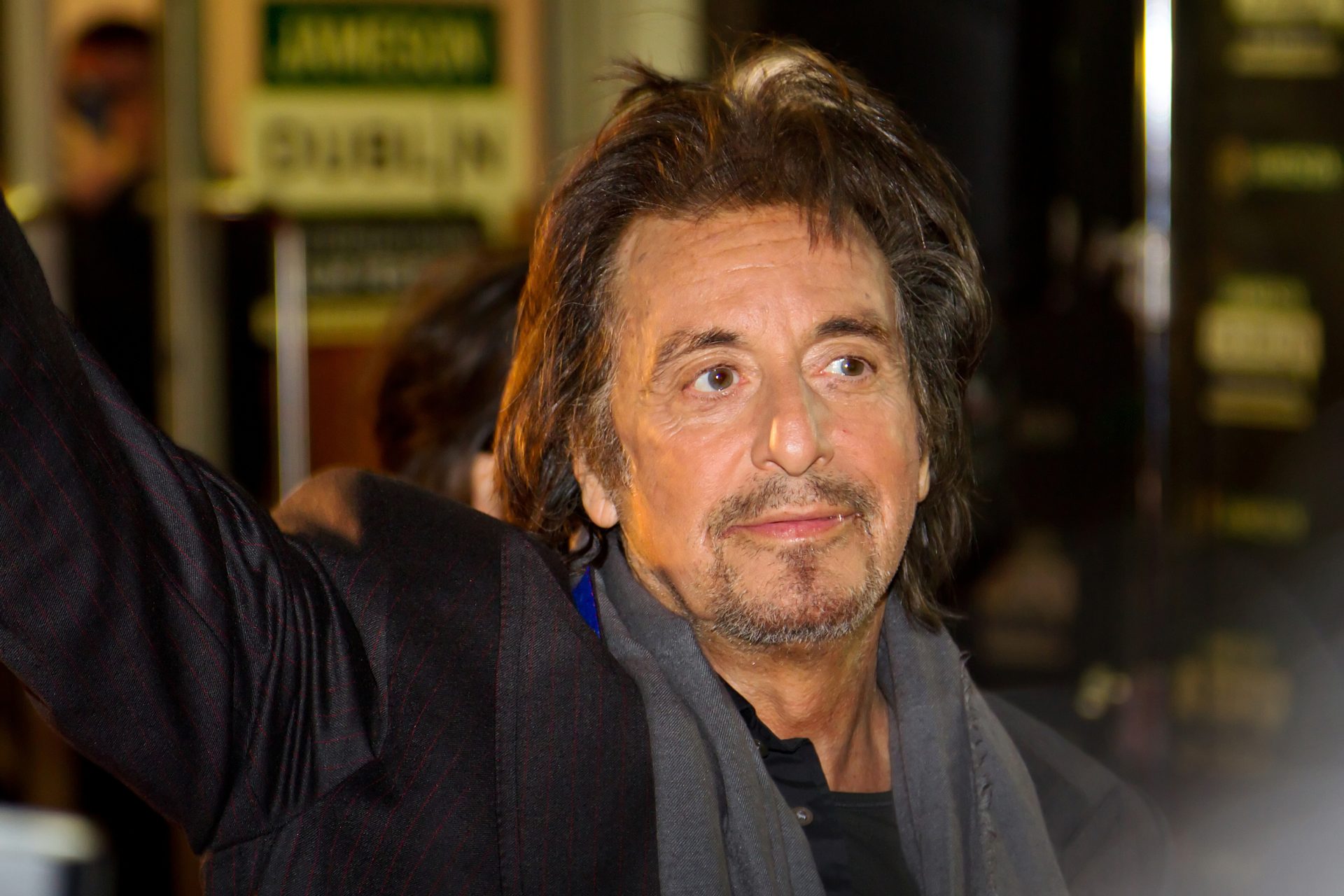 Al Pacino diz que quase morreu com covid