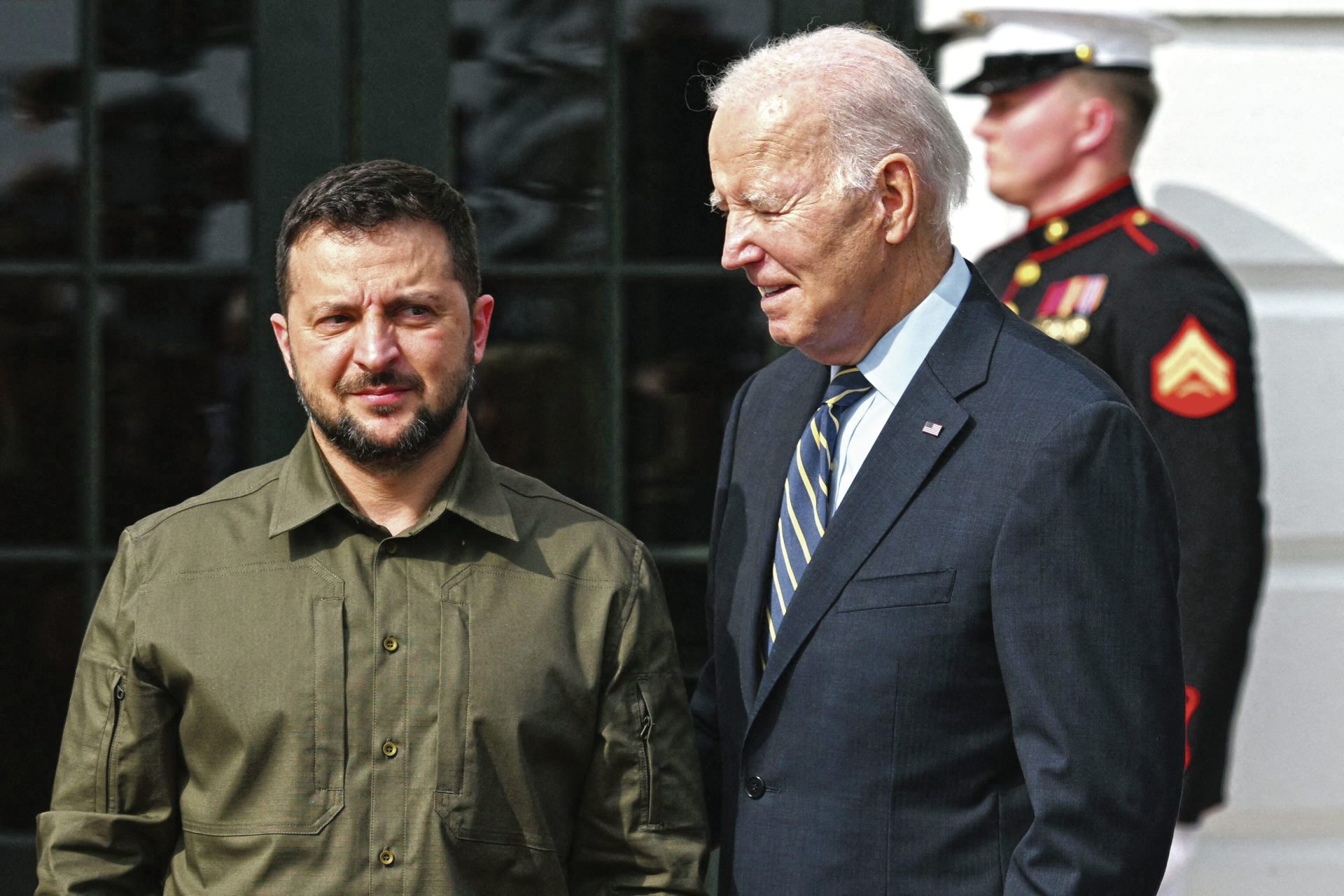 Biden autoriza Zelensky a atacar a Rússia com mísseis de longo alcance