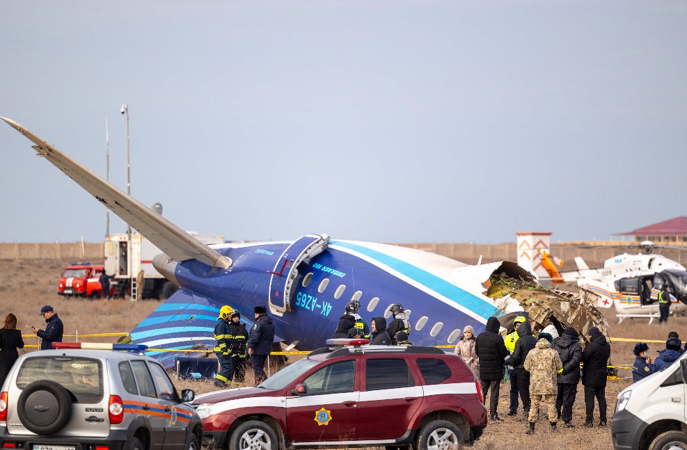 Sistema de defesa aérea russo terá abatido avião da Azerbaijan Airlines