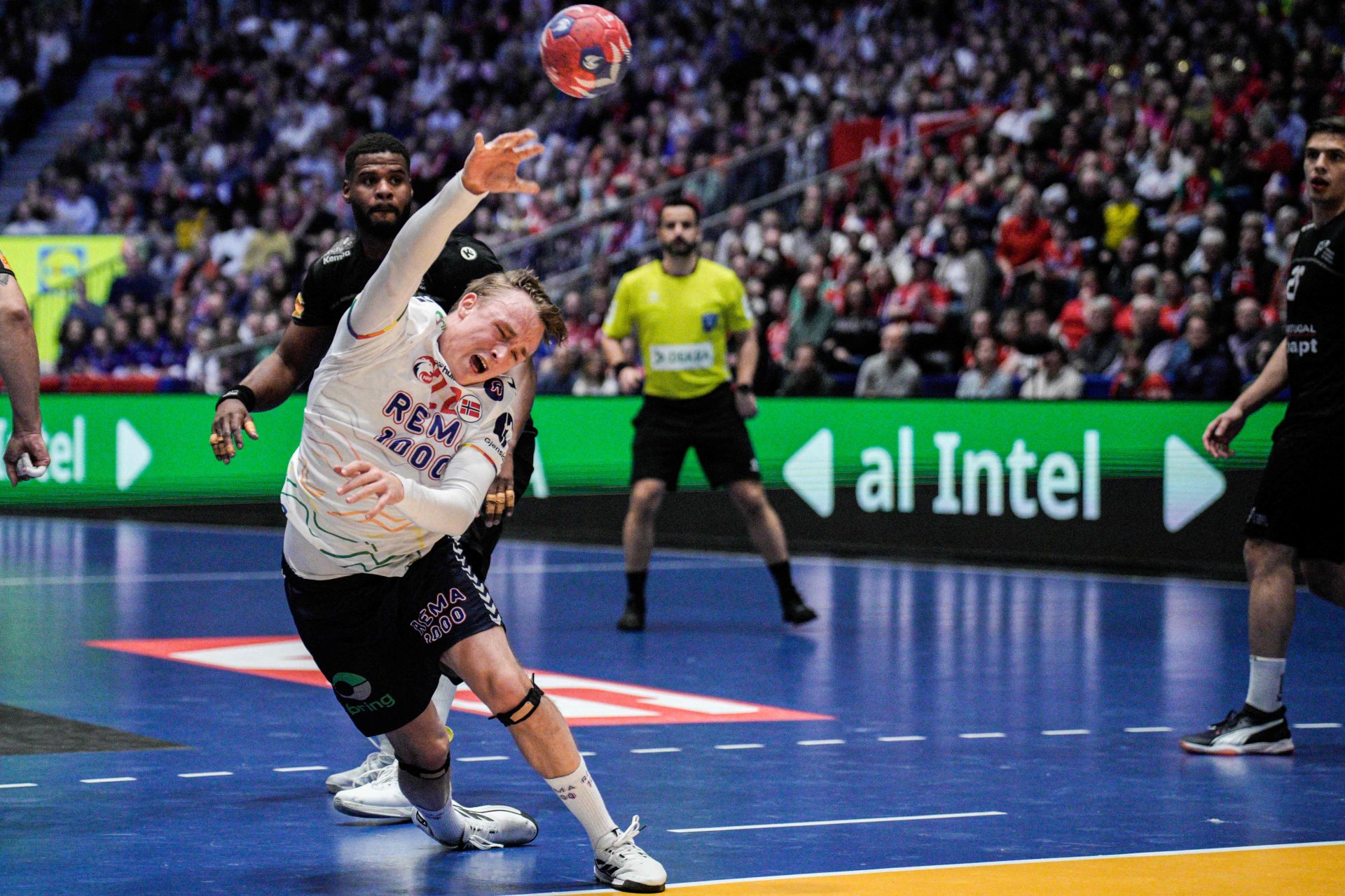 Andebol. Portugal na segunda fase do mundial com quatro pontos