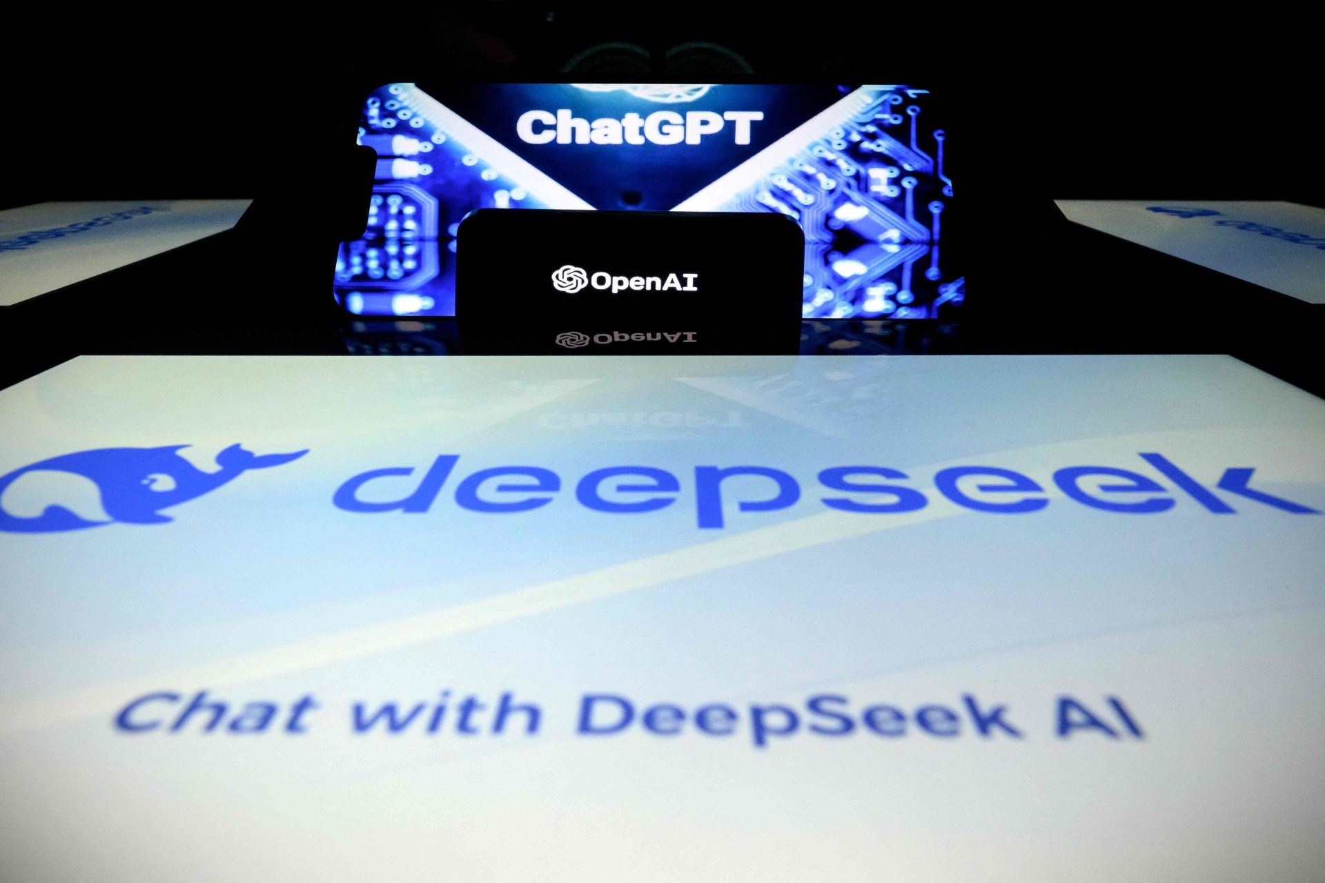 China coloca nos EUA origem dos ataques à DeepSeek