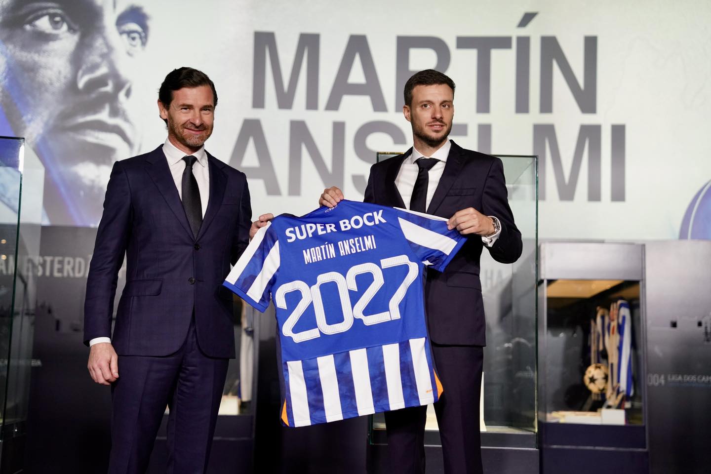 FC Porto. Martín Anselmi assina como novo treinador