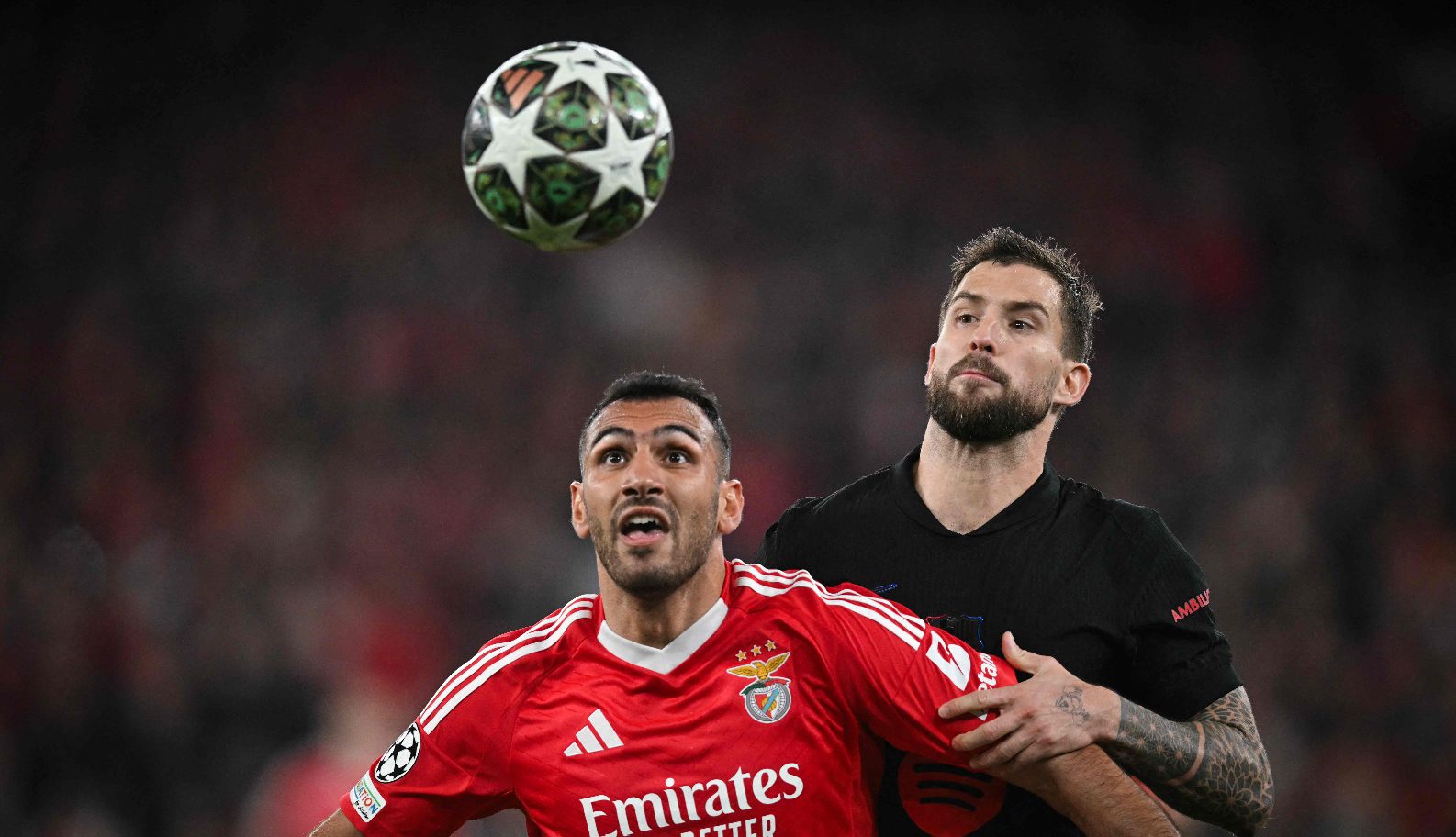 Benfica perde frente ao Barcelona