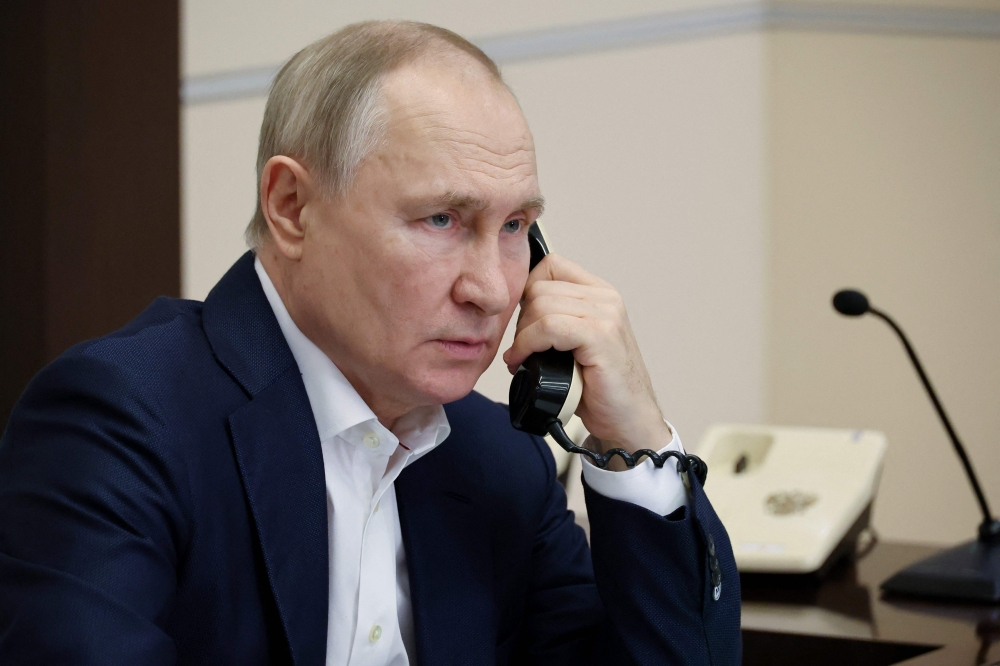 EUA e Rússia. Putin e Trump discutem guerra na Ucrânia por telefone