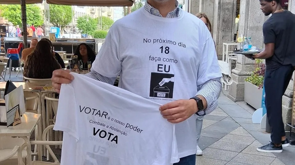 Grupo de Braga proibido de usar t-shirts de combate à abstenção
