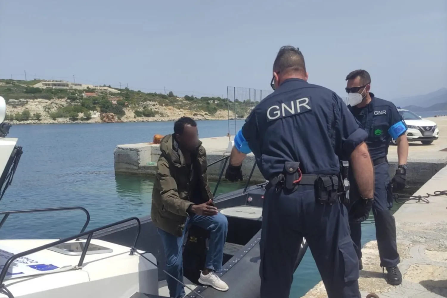 GNR resgata três migrantes em ilhéu no Mar Egeu