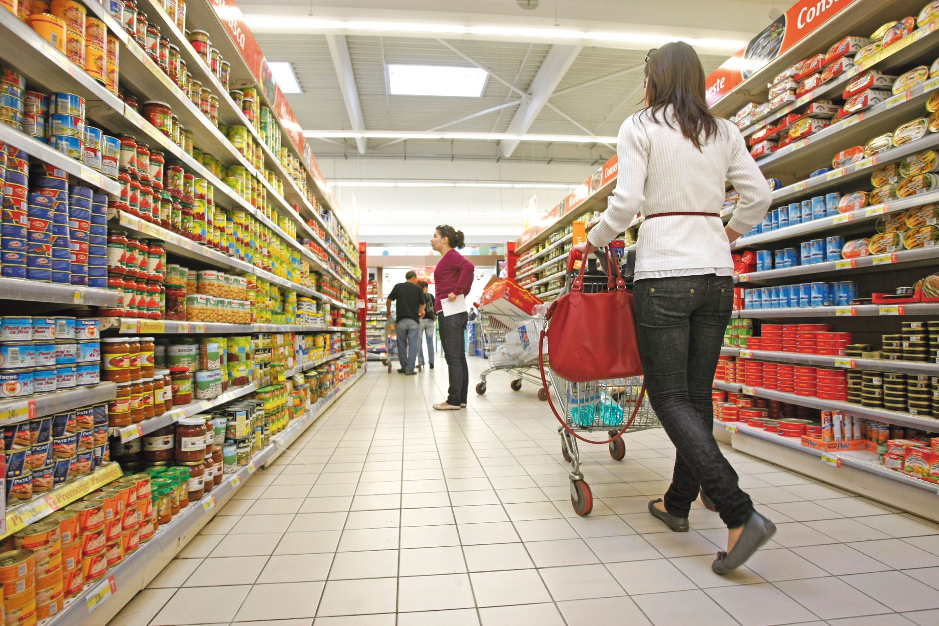 IRS: Alívio para estimular consumo e fintar menor crescimento