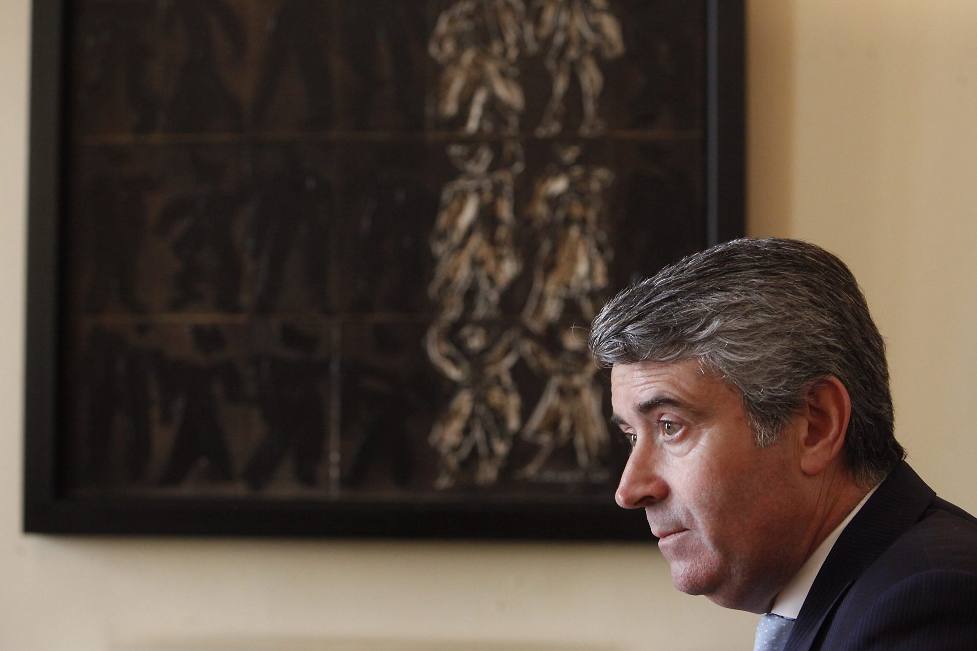 PS quer estabilidade e matérias fora do OE